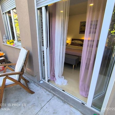 Apartma Rea Izola, Pergola & Terassa, Parking المظهر الخارجي الصورة