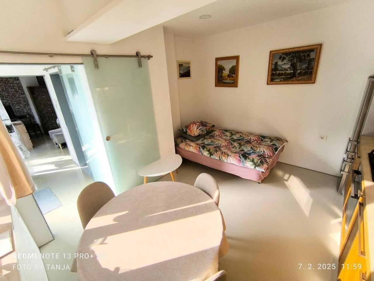 Apartma Rea Izola, Pergola & Terassa, Parking الغرفة الصورة